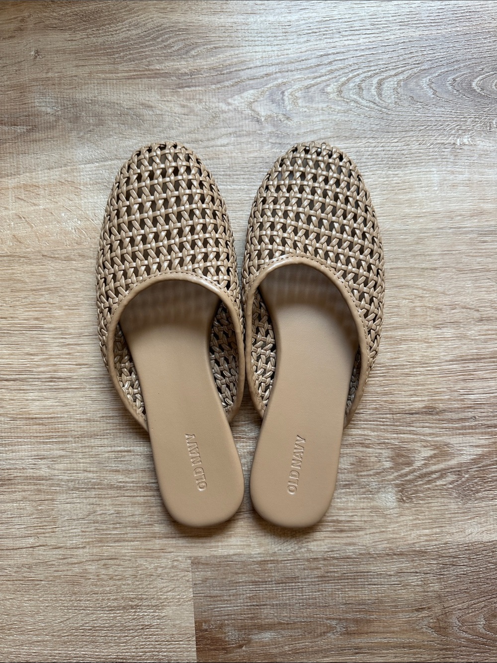Old Navy Woven Slide Mules in Tan